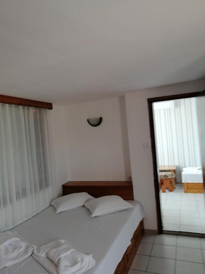 Ianakiev Guest House Черноморець Екстер'єр фото