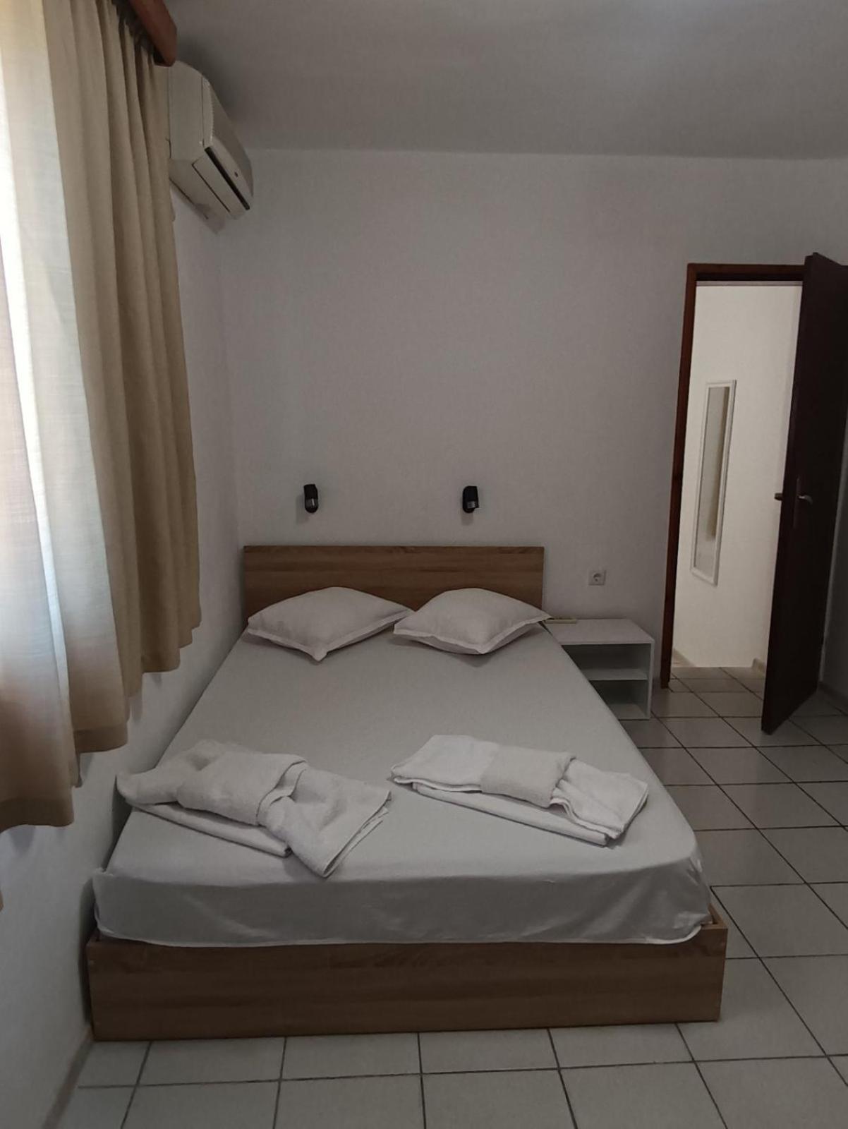 Ianakiev Guest House Черноморець Екстер'єр фото