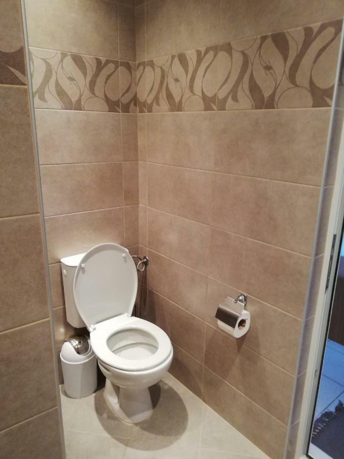 Ianakiev Guest House Черноморець Екстер'єр фото